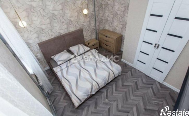 1-комн квартира ул Крайнова, 3,  д. 3