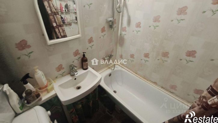 Комната ул Батурина, 37А,  д. 37А