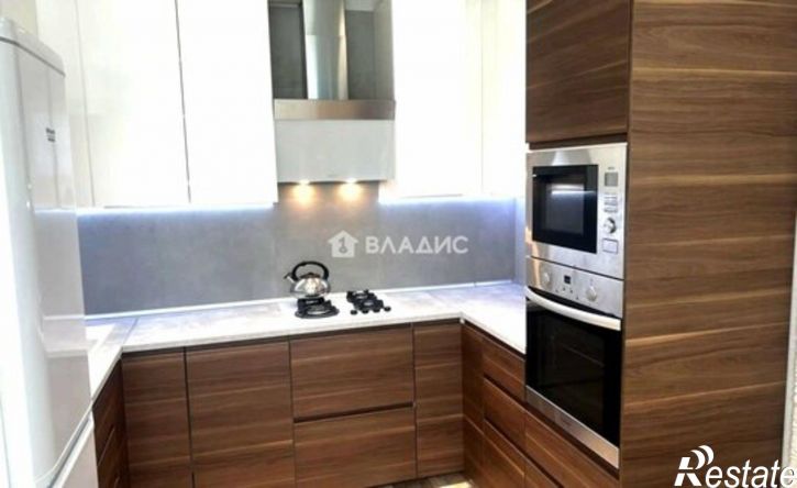 2-комн квартира ул Гвардейская, 13Б,  д. 13Б