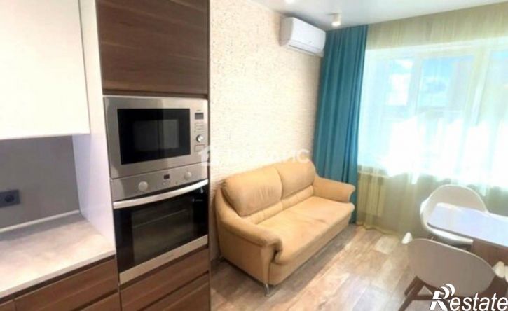 2-комн квартира ул Гвардейская, 13Б,  д. 13Б