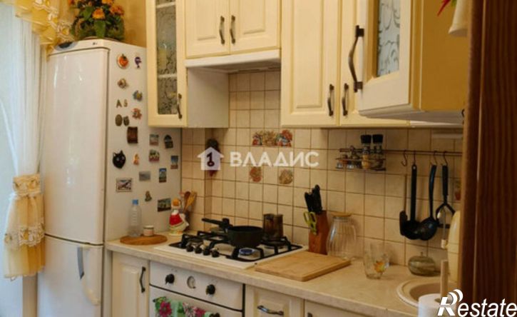 2-комн квартира ул Безыменского, 12,  д. 12
