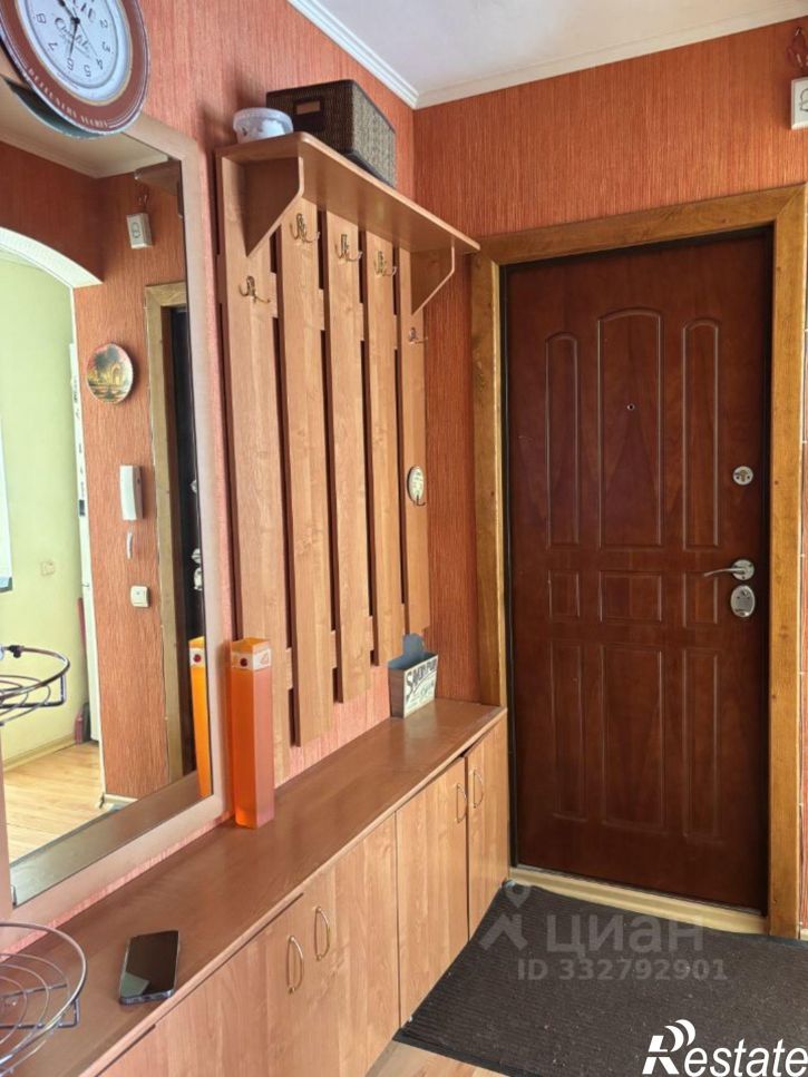 3-комн квартира ул Белоконской, 25,  д. 25