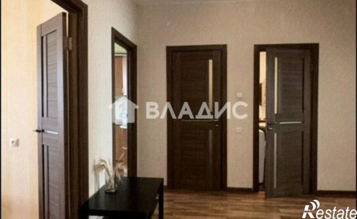2-комн квартира ул Крайнова, 4,  д. 4