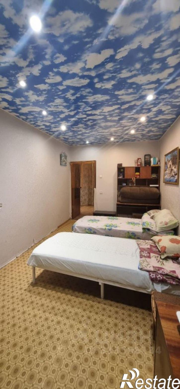 3-комн квартира ул Комиссарова, 3Б,  д. 3Б