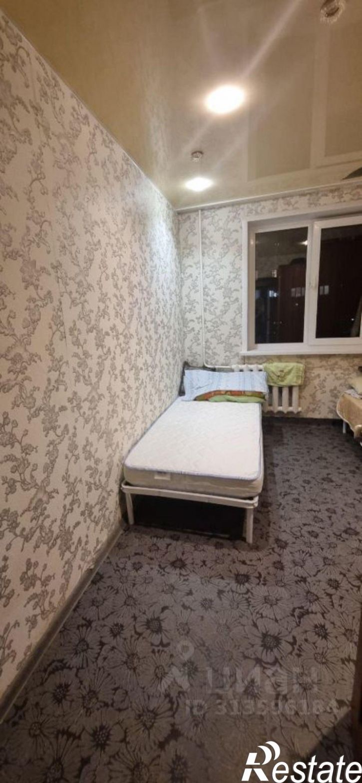 3-комн квартира ул Комиссарова, 3Б,  д. 3Б
