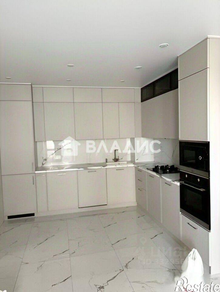 2-комн квартира улица Родионовка, 14к1