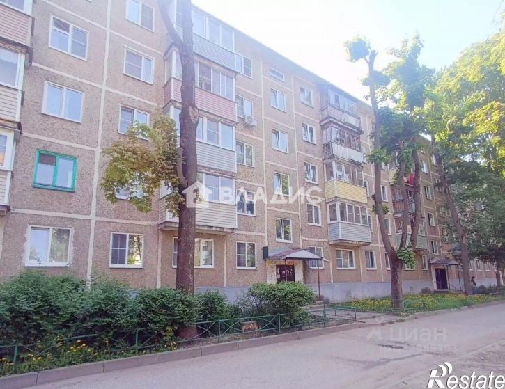 2-комн квартира пр-кт Строителей, 38Б,  д. 38Б