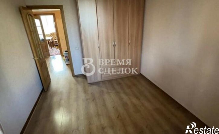 3-комн квартира ул Комиссарова, 26,  д. 26