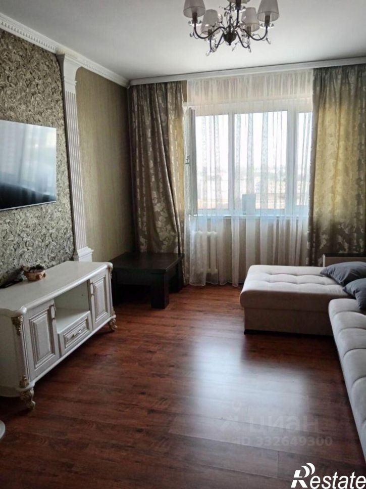 3-комн квартира ул Соколова-Соколенка, 11б,  д. 11б
