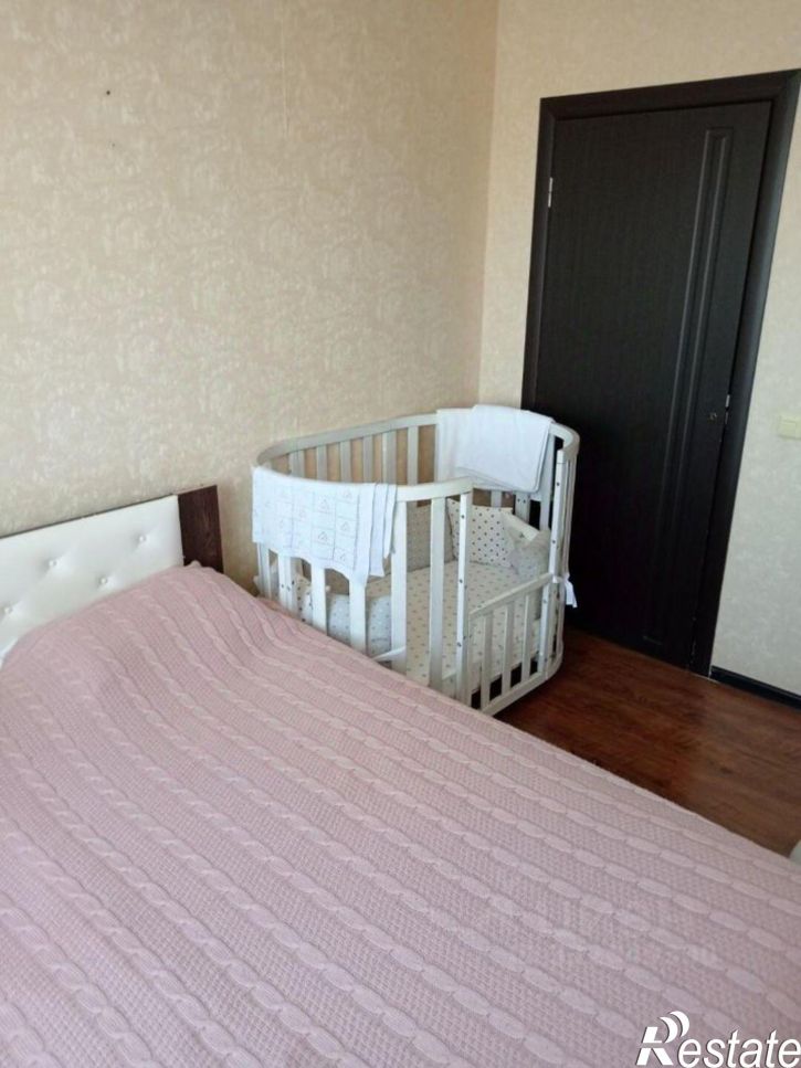 3-комн квартира ул Соколова-Соколенка, 11б,  д. 11б