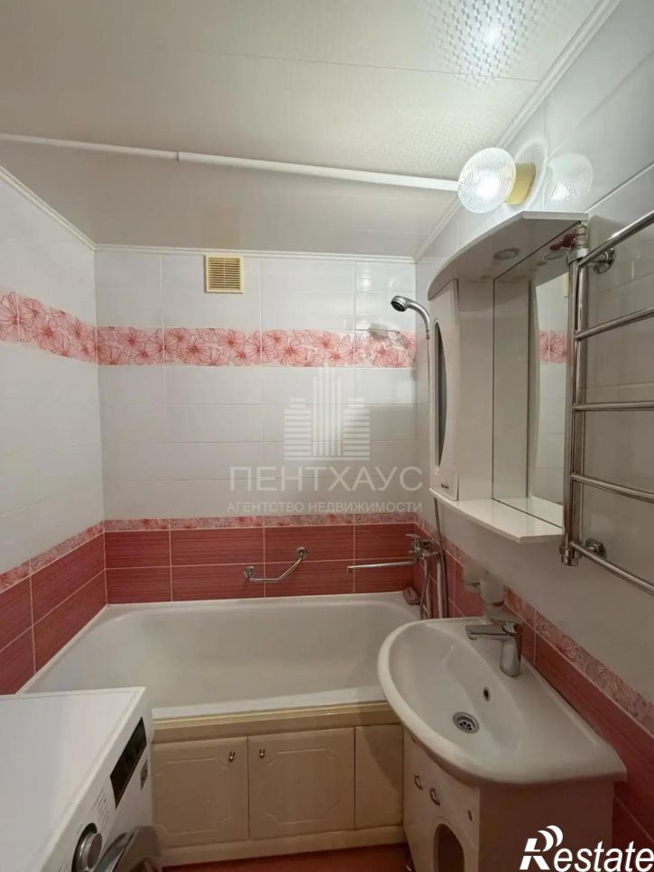 2-комн квартира проспект Строителей, 15Ж