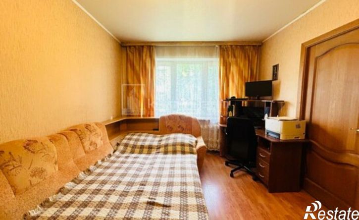 3-комн квартира пр-кт Строителей, 14,  д. 14