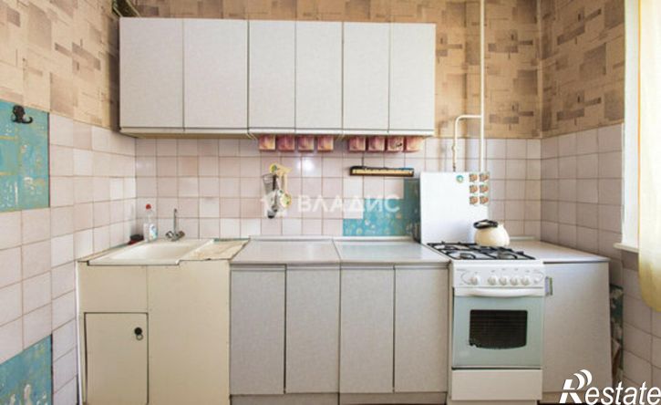 3-комн квартира ул Комиссарова, 1А,  д. 1А