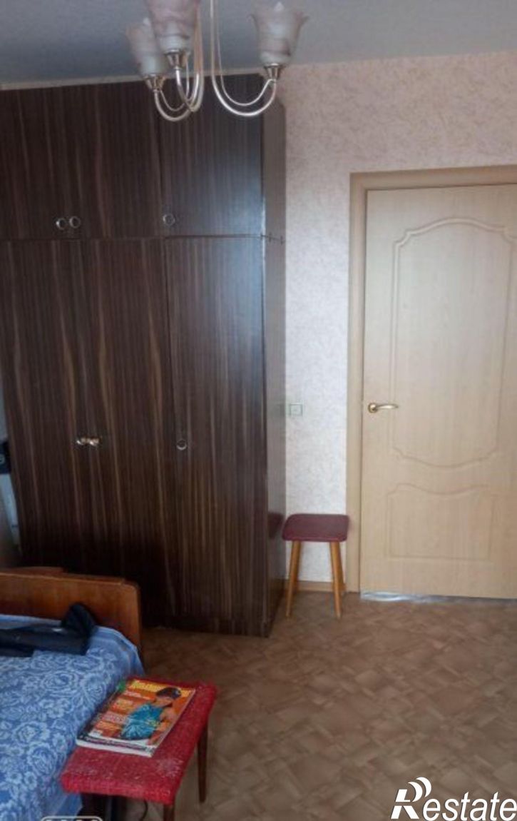 3-комн квартира Комиссарова ул, 33