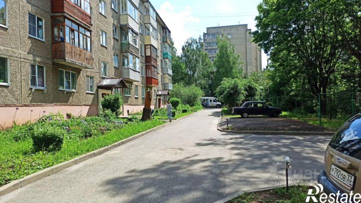3-комн квартира ул Балакирева, 47,  д. 47