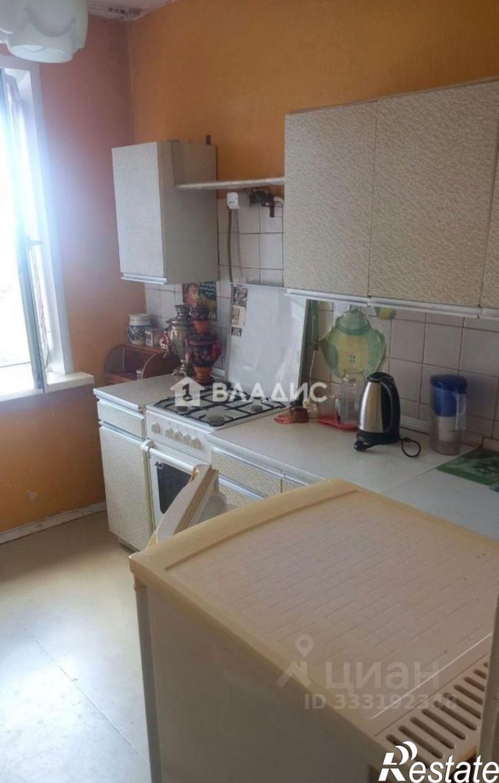 3-комн квартира ул Комиссарова, 33,  д. 33