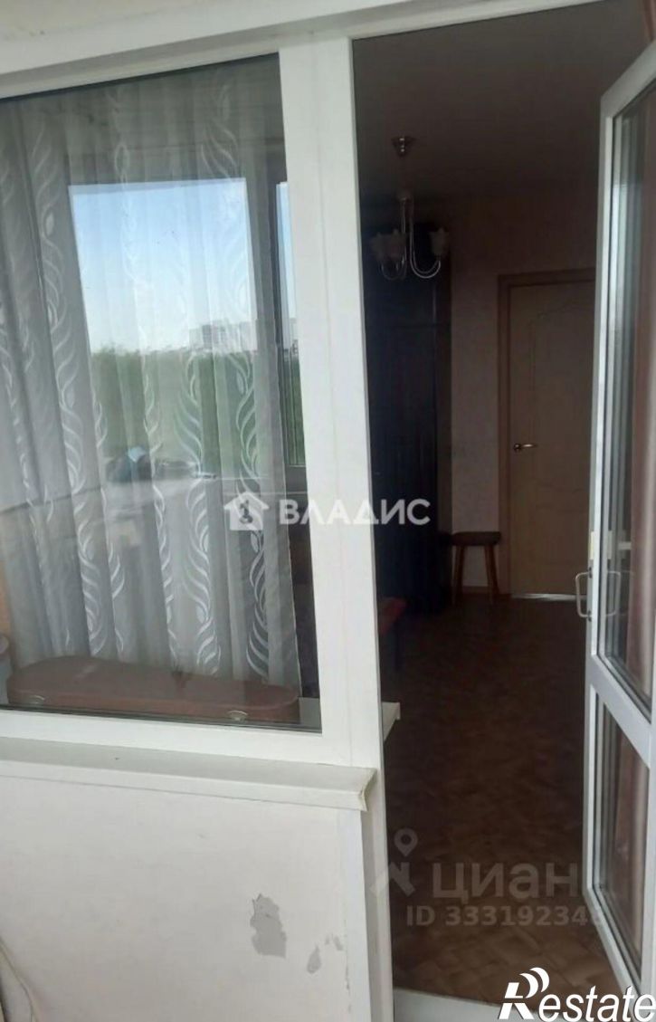 3-комн квартира ул Комиссарова, 33,  д. 33