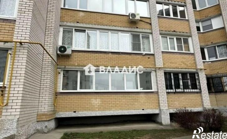 3-комн квартира ул Комиссарова, 22а,  д. 22а