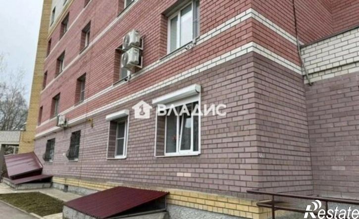 3-комн квартира ул Комиссарова, 22а,  д. 22а