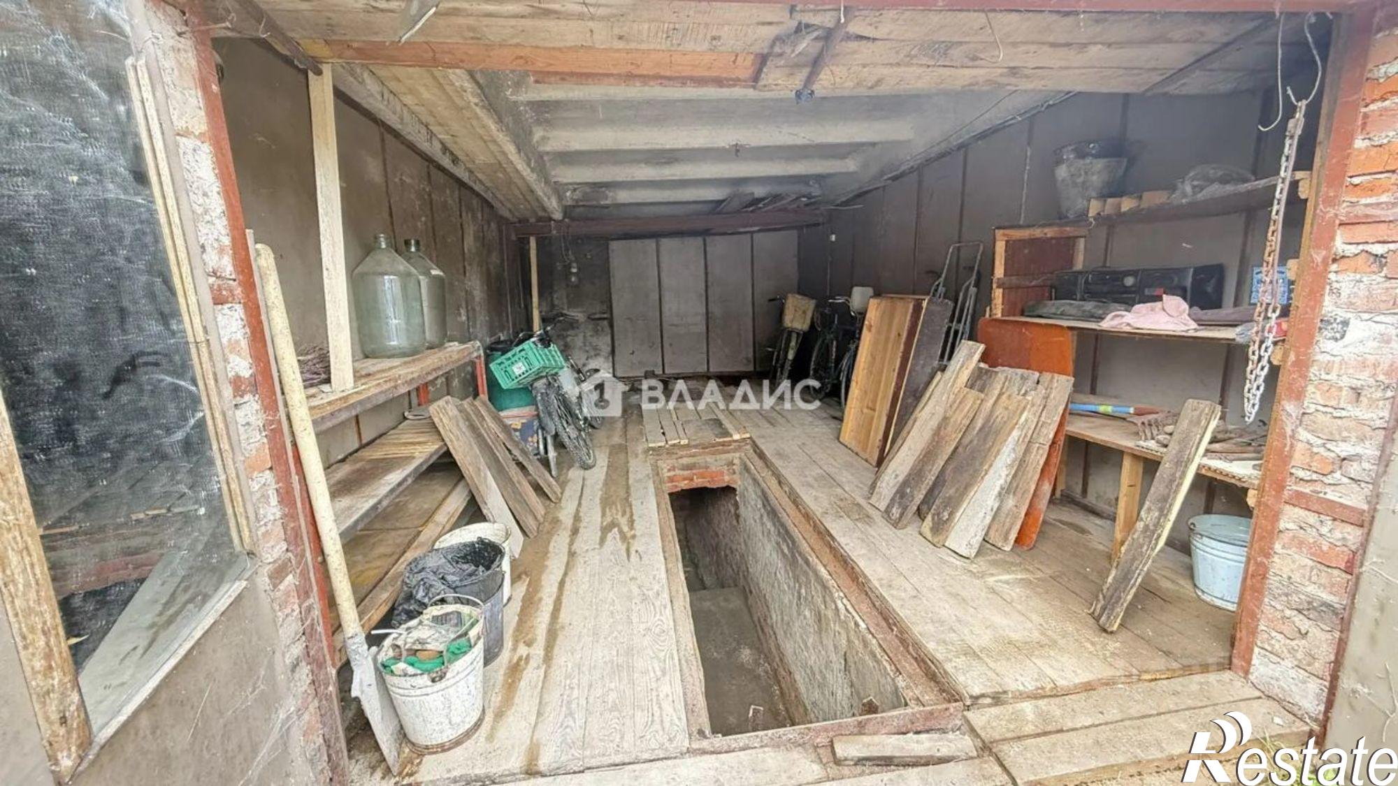 Купить гараж, место в паркинге за 680 001 рублей на ул Пугачёва, 62