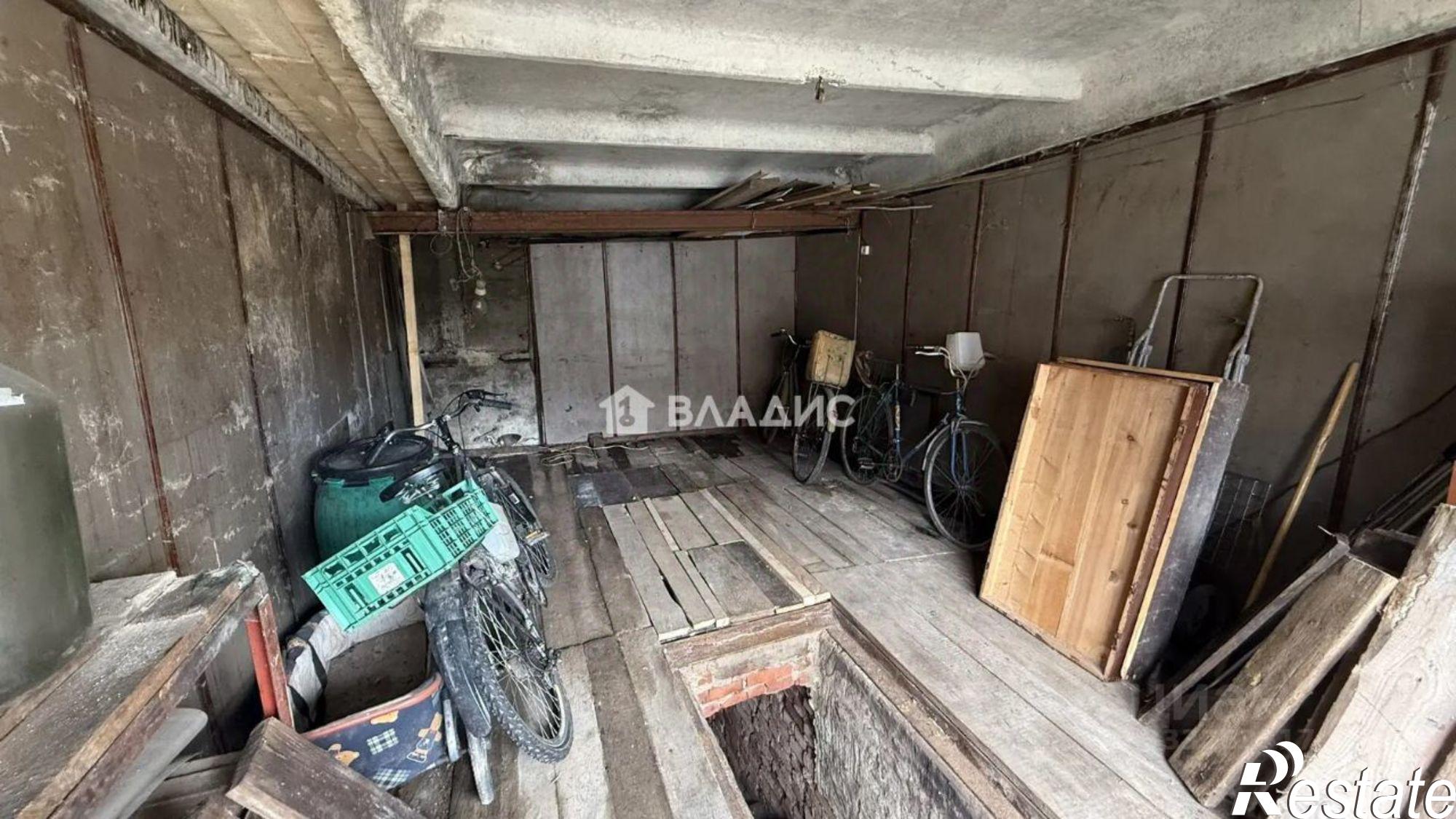 Купить гараж, место в паркинге за 680 001 рублей на ул Пугачёва, 62