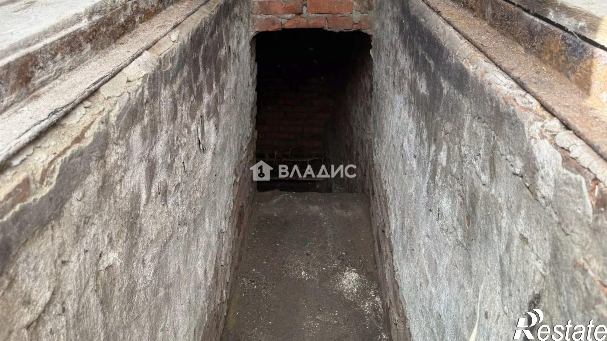 Купить гараж, место в паркинге за 680 001 рублей на ул Пугачёва, 62