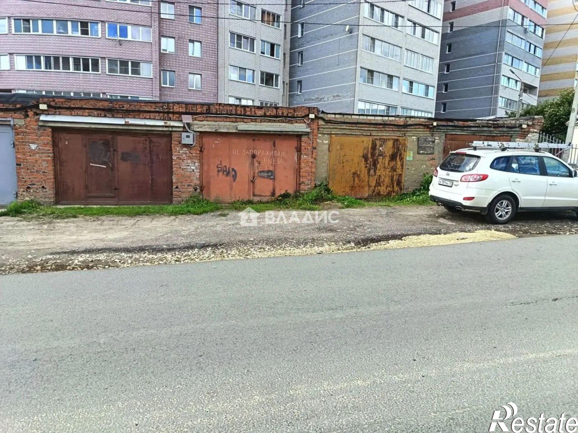 Купить гараж, место в паркинге за 680 001 рублей на ул Пугачёва, 62