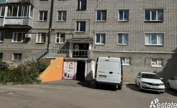 3-комн квартира ул Егорова, 1,  д. 1