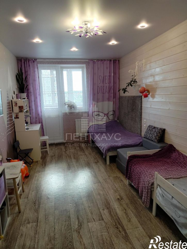 3-комн квартира Славная улица, 8