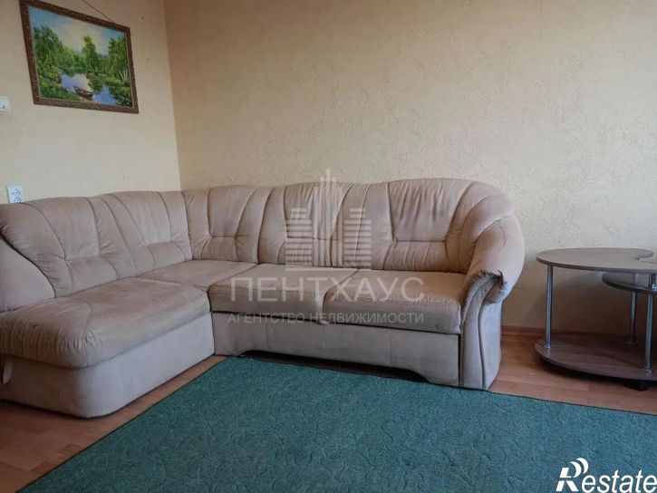 1-комн квартира улица Безыменского, 8