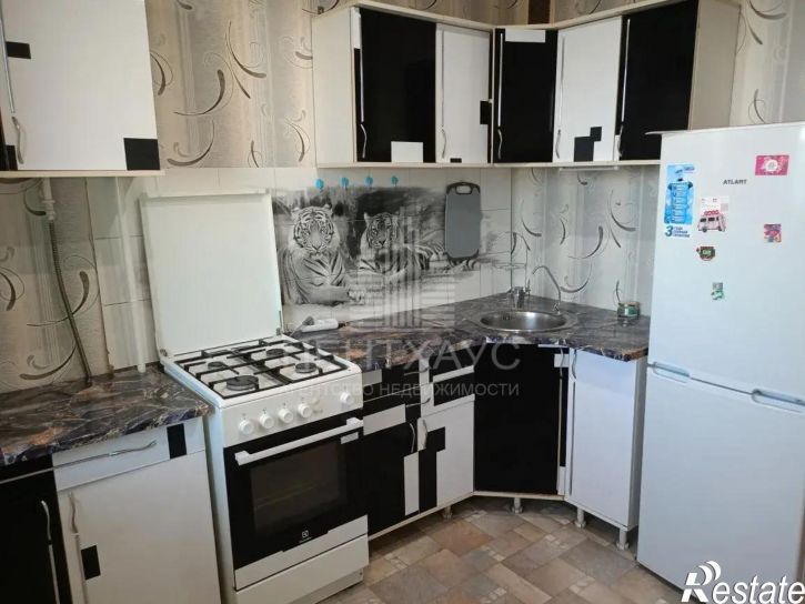 1-комн квартира улица Безыменского, 8
