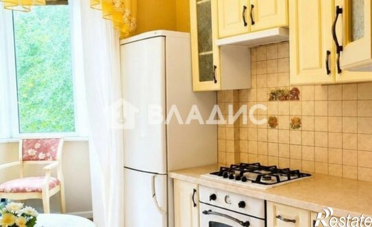 2-комн квартира ул Безыменского, 12,  д. 12