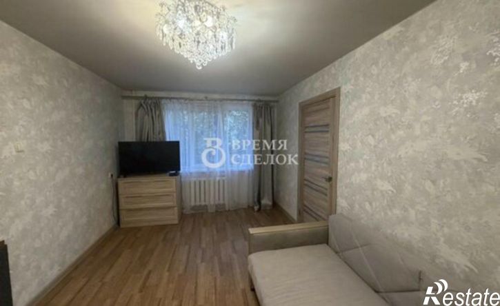 2-комн квартира пр-кт Строителей, 42А,  д. 42А
