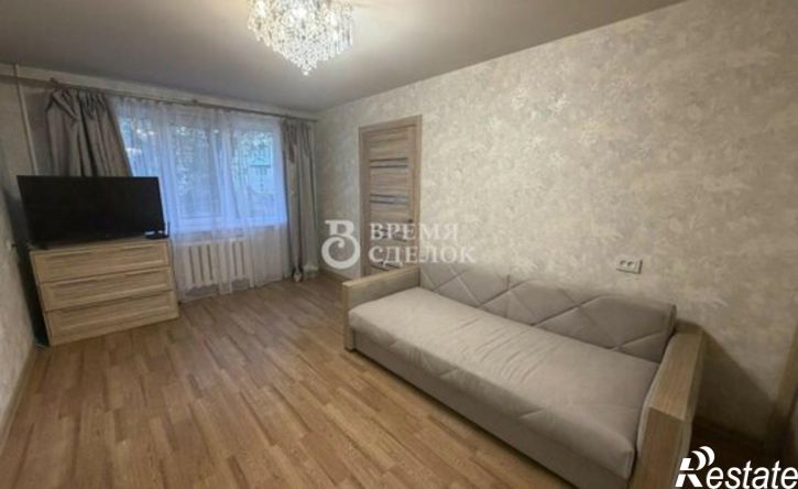 2-комн квартира пр-кт Строителей, 42А,  д. 42А