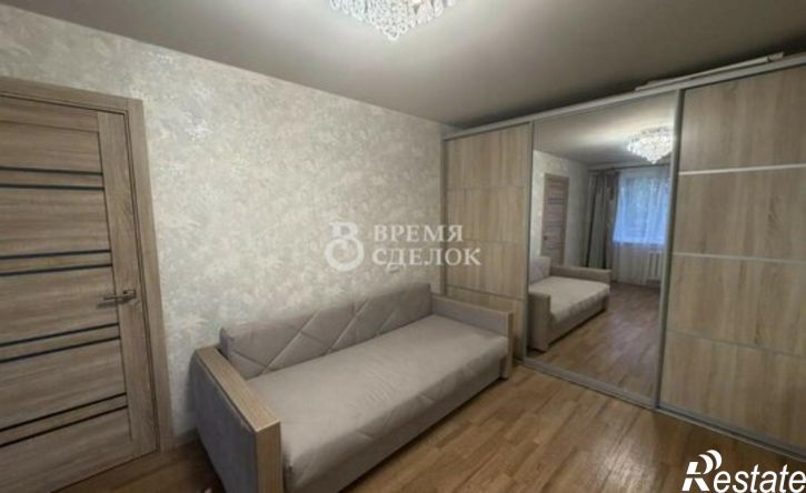 2-комн квартира пр-кт Строителей, 42А,  д. 42А