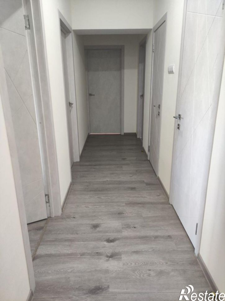 3-комн квартира Родионовка ул, 8