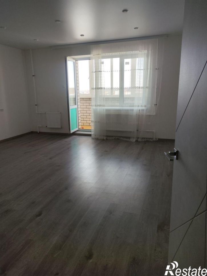 3-комн квартира Родионовка ул, 8