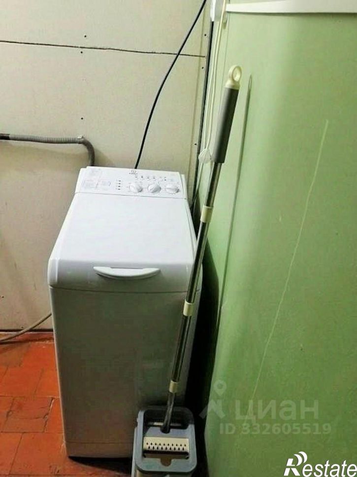 Комната ул Батурина, 37,  д. 37