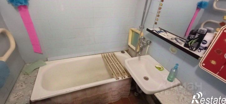 Комната ул Почаевская, 5,  д. 5
