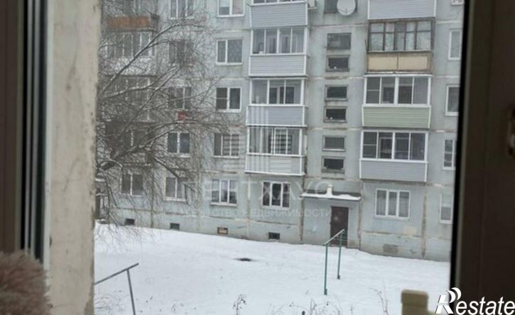 4-комн квартира Октябрьский военный г-к, 7,  д. 7