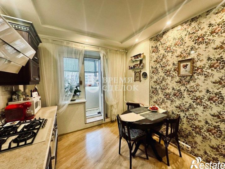 1-комн квартира ул Студенческая, 16д,  д. 16д