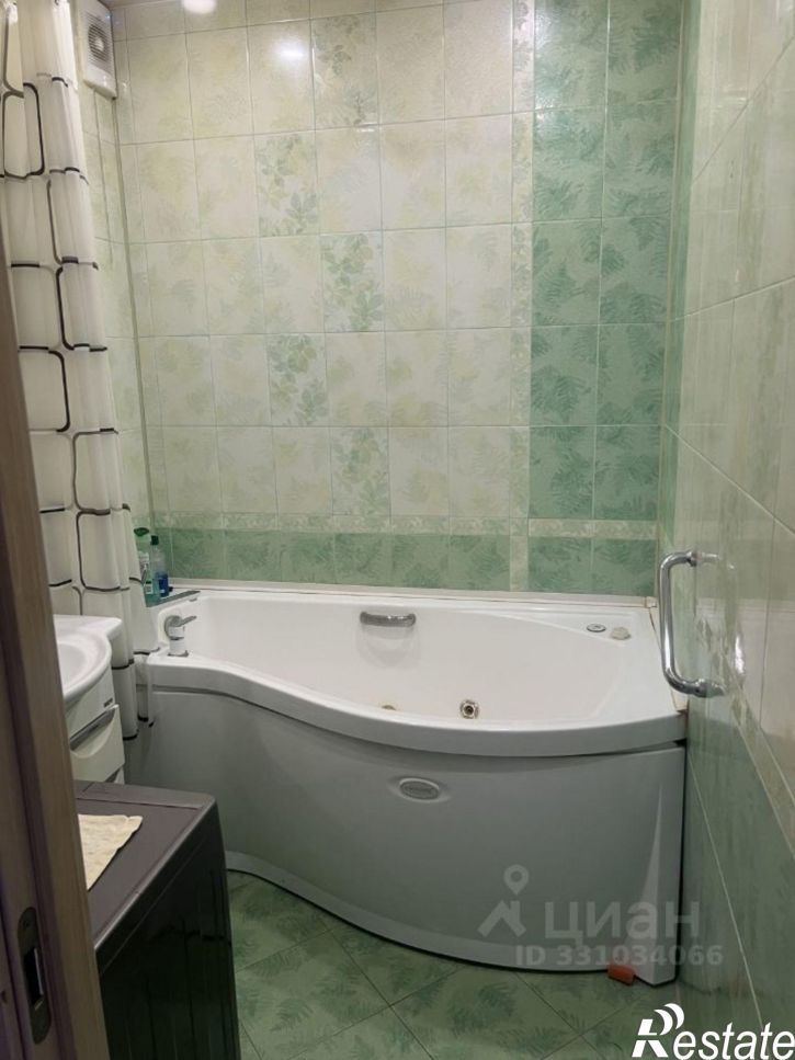3-комн квартира ул Фатьянова, 2А,  д. 2А