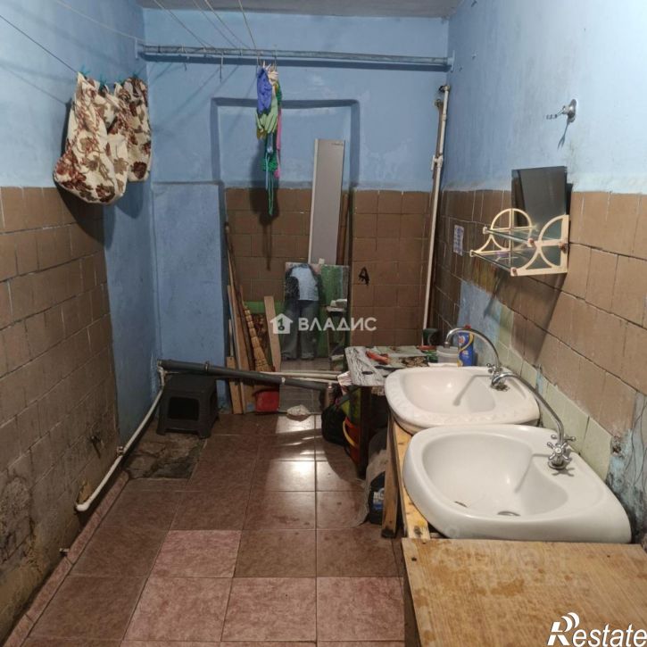 Комната ул 9 Января, 1,  д. 1