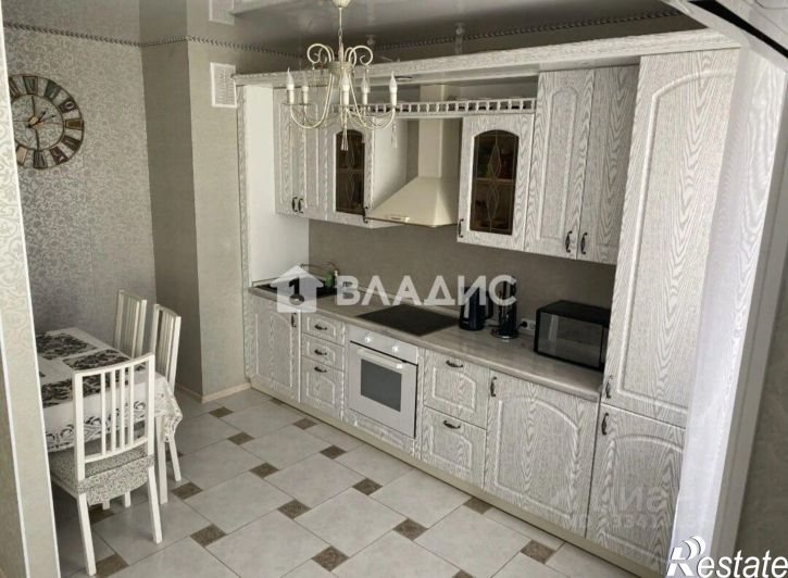 3-комн квартира ул Гвардейская, 15,  д. 15