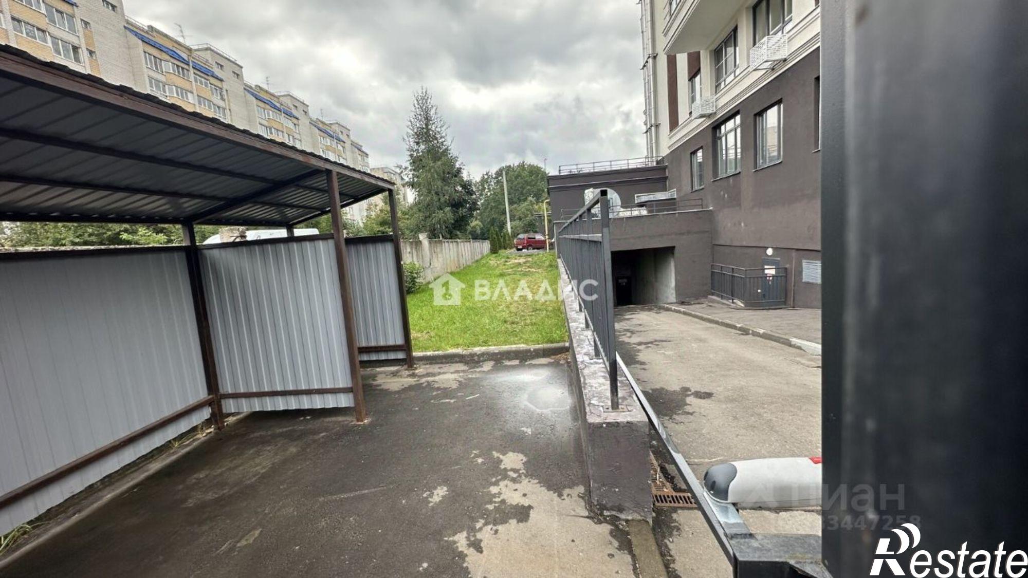Купить гараж, место в паркинге за 4 101 040 рублей на ул Чапаева, 6