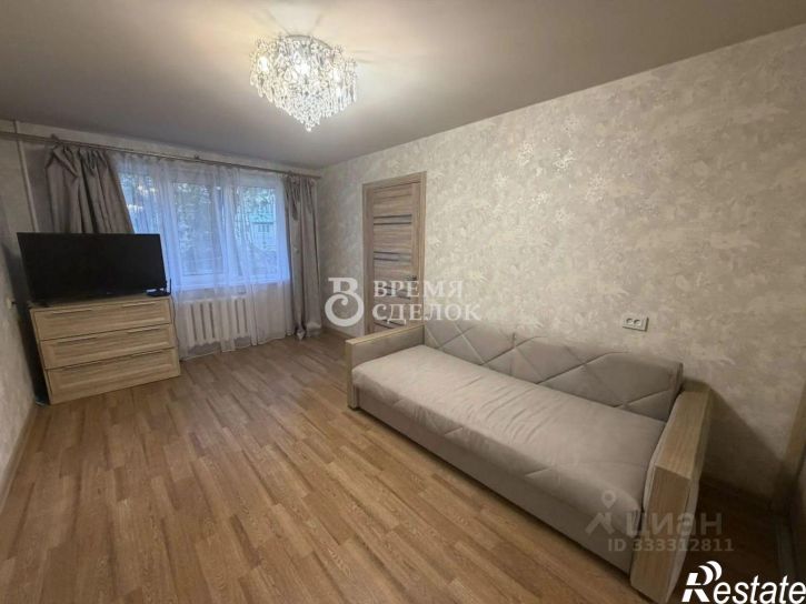 2-комн квартира пр-кт Строителей, 42А,  д. 42А
