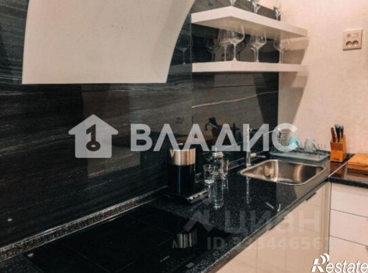 1-комн квартира ул Крайнова, 5,  д. 5