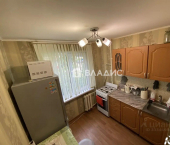 2-комн, 46кв м, этаж 2/5 пр-кт Строителей, 44Б