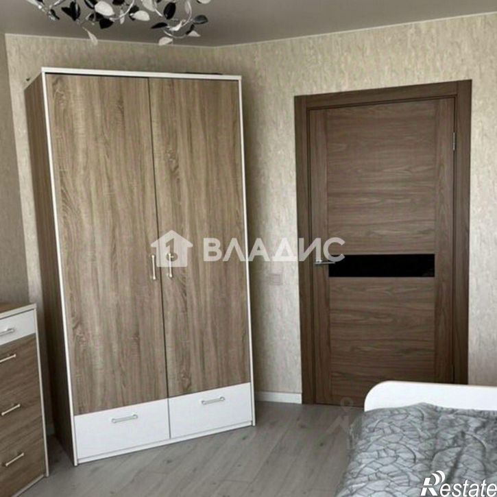 2-комн квартира ул Мира, 2,  д. 2
