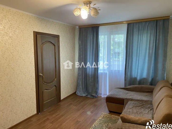 2-комн квартира пр-кт Строителей, 44Б,  д. 44Б